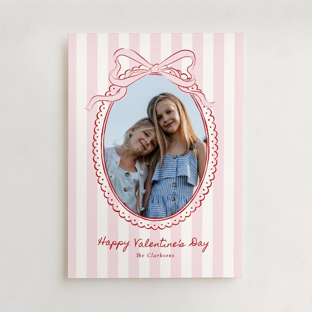 Invitación Pink Bow Frame Valentine’s Day Photo Card (Subido por el creador)