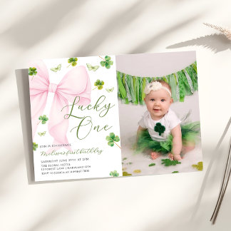 Invitación Pink Bow Lucky One Shamrock Clover 1st Birthday   