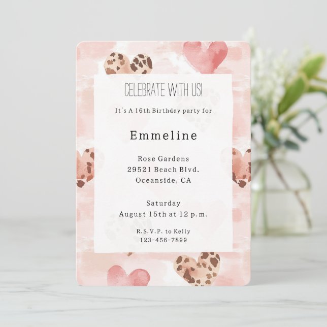 Invitación Pink Brown Hearts Leopard Animal Print Birthday (Anverso de pie)