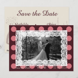 Invitación Pink &Burgundy Polka Dot Vintage Lace Invitation