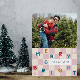 Invitación Pink Checkerboard Merry & Bright Christmas Card