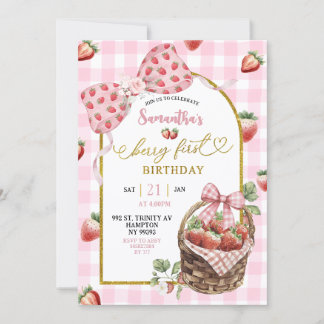 Invitación Pink Coquette Strawberry Gingham First Birthday