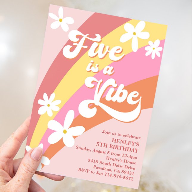 Invitación Pink Five es un Vibe Retro Daisies Aniversario del (Subido por el creador)