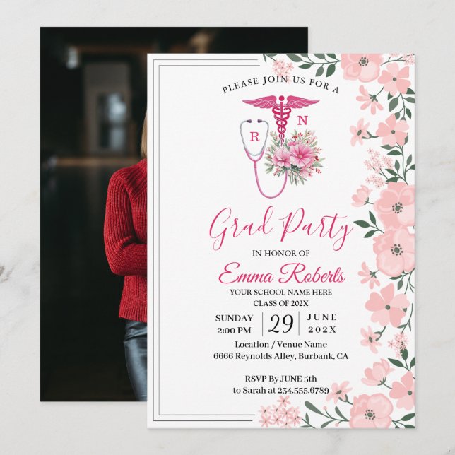 Invitación Pink Floral Nurse Graduation Invitation | RN BSN G (Anverso / Reverso)