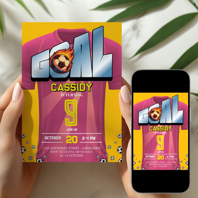 Invitación Pink Girl Soccer Shirt Birthday Party Invitation (Subido por el creador)