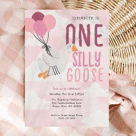 Invitación Pink One Silly Goose Whimsical Primer Fiesta de cu