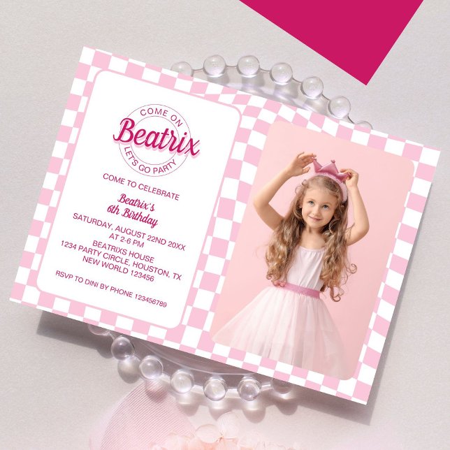 Invitación Pink Retro Doll Photo Birday (Subido por el creador)