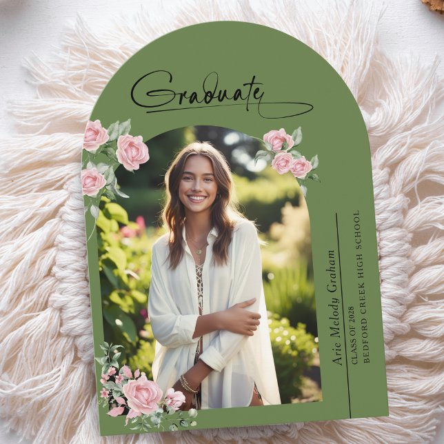 Invitación Pink Roses Script Photo Graduation Announcement (Subido por el creador)