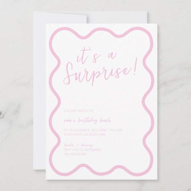 Invitación Pink Wavy Bold Moderno Surprise Party Birthday (Anverso)