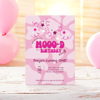 Invitación Pink Who's in the MOOO-D Cow Print 1st Birthday