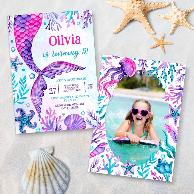 Invitación Piscina de cola de sirena foto Fiesta de cumpleaño (Mermaid Tail Pool Party Photo Birthday Invitation)