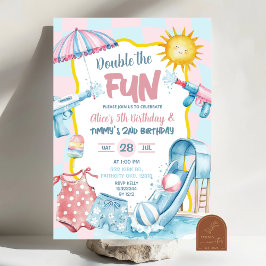 Invitación Piscina de hermanos Groovy Pastel rosa y azul Cump