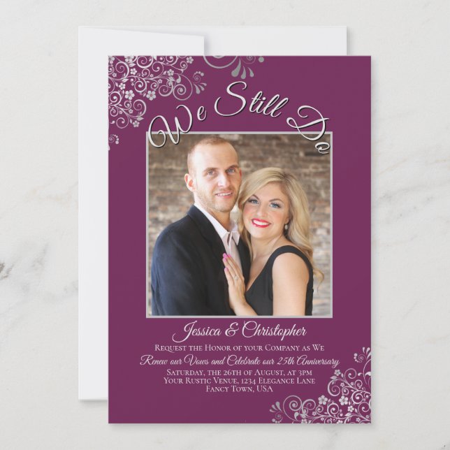 Invitación Plata y Cassis Aún Hacemos Renovación De Votos Bod (Anverso)