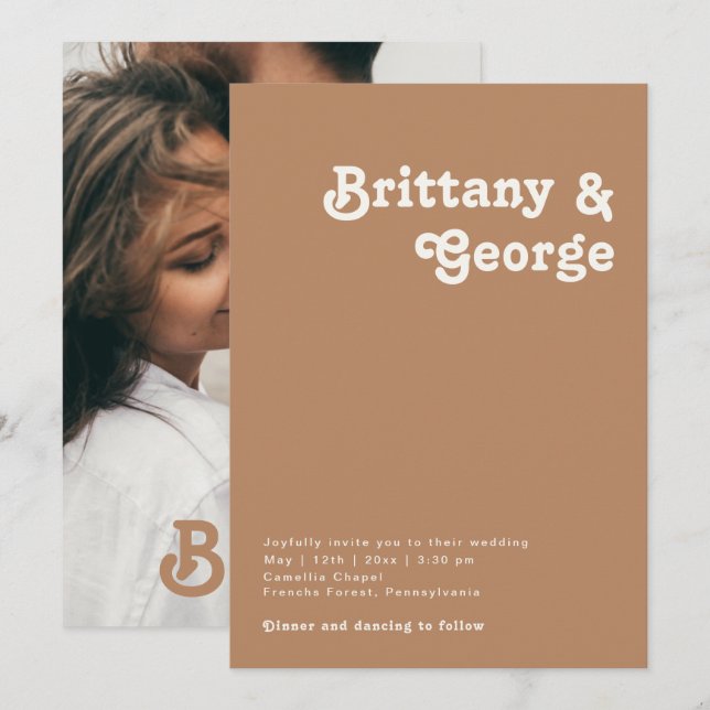 Invitación Playa Retro | Monograma de fotografía casual marró (Anverso / Reverso)