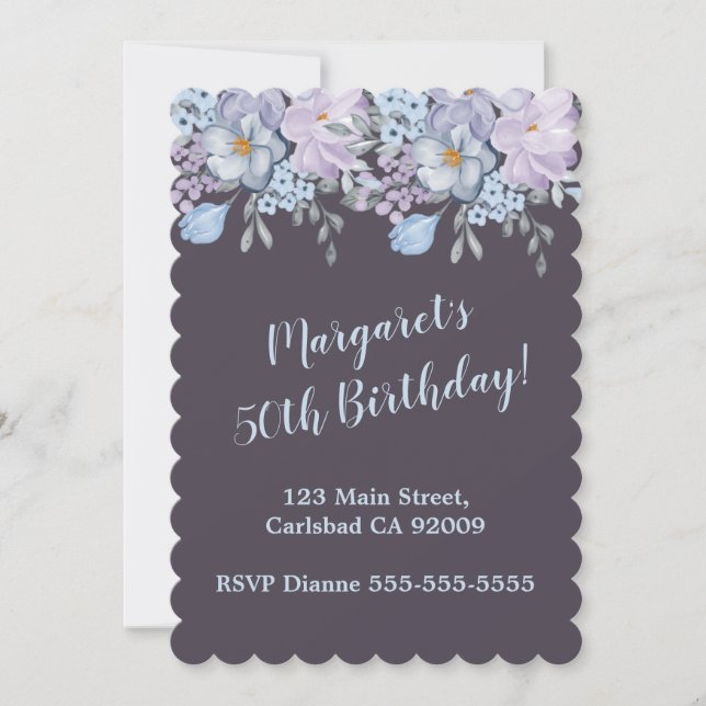 Invitación Plum Blue lavender diseño floral 50 cumpleaños (Anverso)