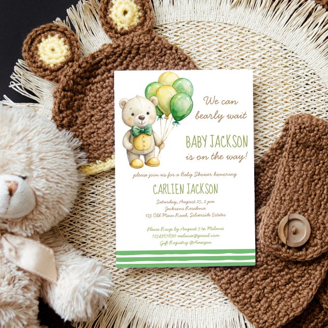 Invitación Podemos esperar con ansias la ducha de leche de os (We can bearly wait sage green teddy bear balloons gender neutral baby shower invitation template )
