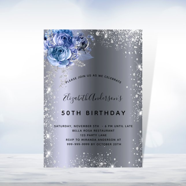 Invitación Polvo purpurina de plata de flores azules de cumpl (Subido por el creador)