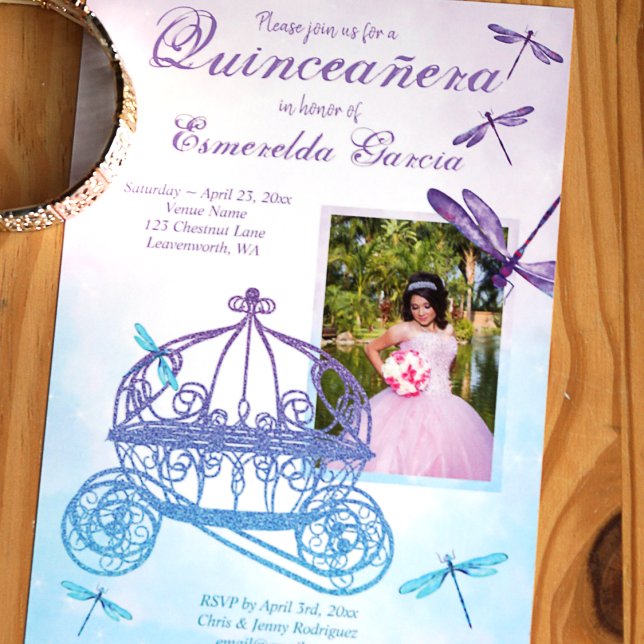 Invitación Porte púrpura y turquesa Quinceañera (Purple and turquoise glitter horse carriage quinceanera mis quince invitation with photo)