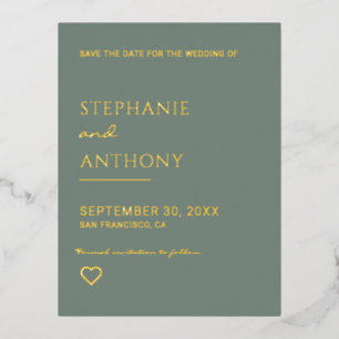 Invitación Postal Con Relieve Metalizado Boda minimalista De Sage Green Y Gold Heart