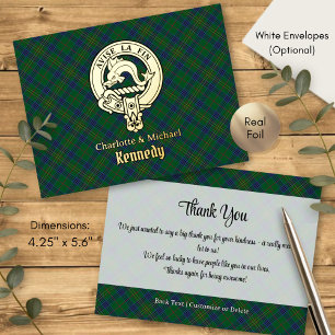 Invitación Postal Con Relieve Metalizado Crestá de Clan Kennedy sobre tartán