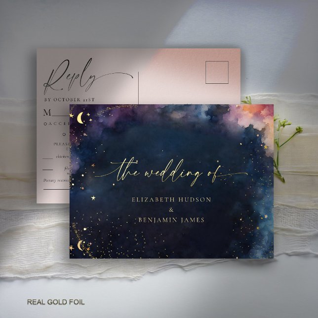 Invitación Postal Con Relieve Metalizado Estrella celeste Boda azul medianoche respuesta de (celestial wedding RSVP gold foil watercolor starry night sky galaxy universe astrology navy blue)