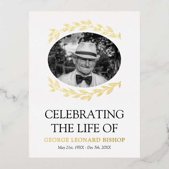 Invitación Postal Con Relieve Metalizado Marco verde Oval Foto Funeral Oro (Anverso)