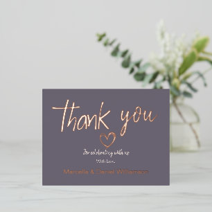 Invitación Postal Con Relieve Metalizado Moderno y mínimo corazón y guión Gracias Boda