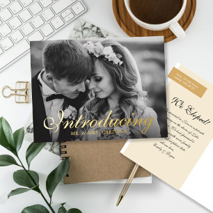 Invitación Postal Con Relieve Metalizado Presentando Foto de Huida de Novios
