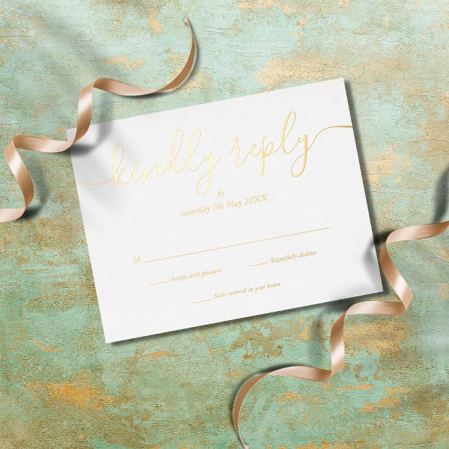 Invitación Postal Con Relieve Metalizado Simple Elegante Script RSVP Gold (Subido por el creador)