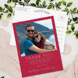 Invitación Postal Con Relieve Metalizado Tipografía moderna Viva Magenta Foto Minimalista<br><div class="desc">Diga gracias con estilo con estas modernas y muy modernas fotos bodas de Relieve metalizado prensado gracias a las postales. El diseño es fácil de personalizar con tu propia redacción y tu familia y amigos estarán encantados cuando reciban estas fabulosas gracias. Se pueden encontrar elementos coincidentes en la colección.</div>