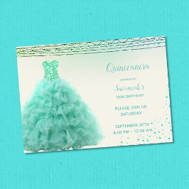Invitación Precioso vestido verde aqua bajo luces Quinceanera