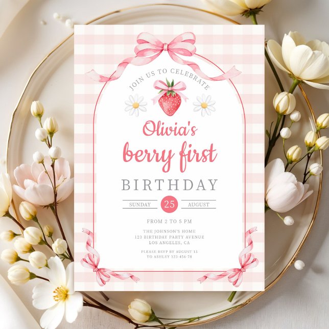 Invitación Primer Chica de Cute Berry (Cute Berry First Girl 1st Birthday Invitation)