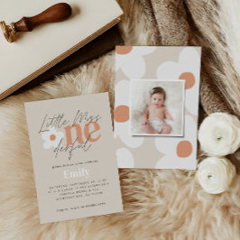 Invitación Primer cumpleaños daisy boho retro terracotta foto