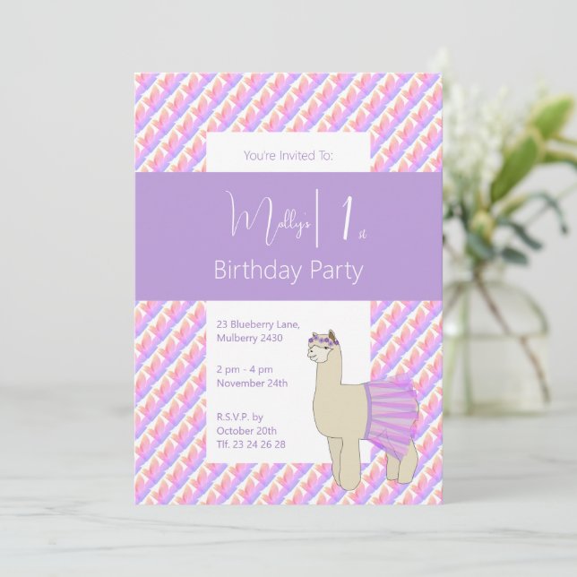Invitación Primer cumpleaños de Rainbow Llama Purple Chicas (Anverso de pie)