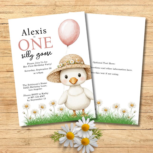 Invitación Primer cumpleaños de un tonto Chica de oca (One Silly Goose Girls First Birthday Party Invitation with Baby Goose, Pink Balloon, Daisies.)