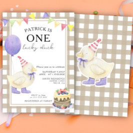 Invitación Primer cumpleaños indiferente de un pato afortunad