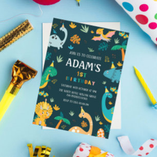 Invitación Primer tema de los dinosaurios verdes de cumpleaño