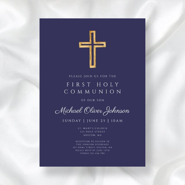 Invitación Primera comunión religiosa azul de la Marina moder (Modern Navy Blue Religious Boy First Communion Invitation)