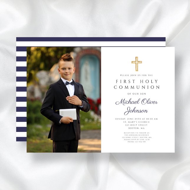 Invitación Primera foto de Comunión de Navy Blue Stripes Boy (Navy Blue Stripes Boy First Communion Photo Invitation)