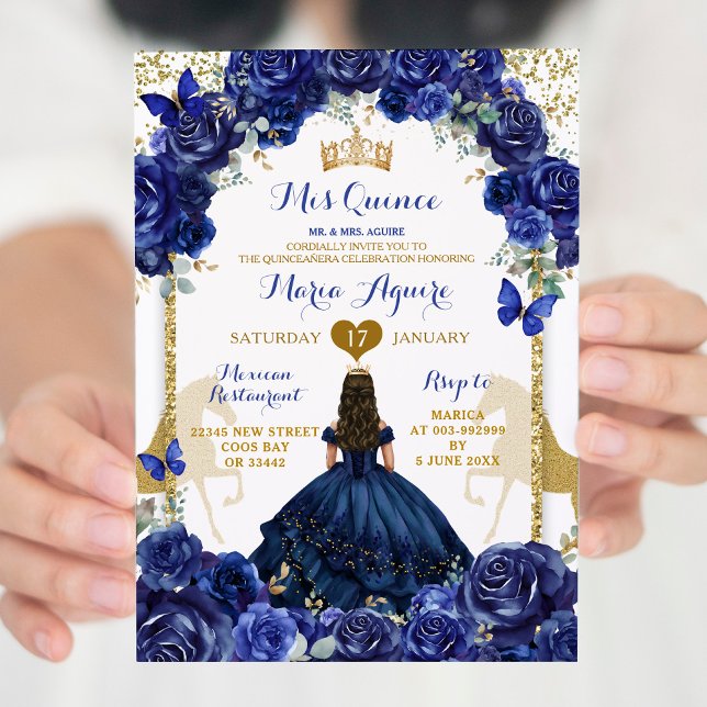 Invitación Princesa de Caballo de Oro Floral Azul Quinceañera (Subido por el creador)