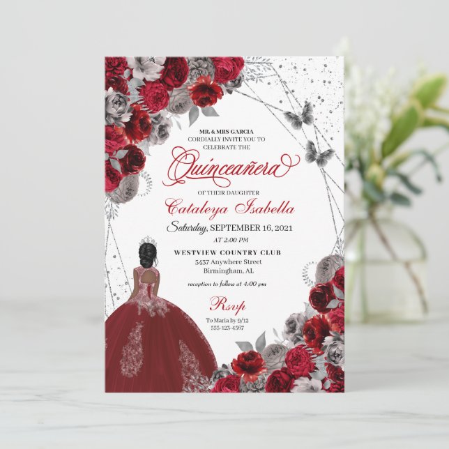 Invitación Princesa de Mariposa Plata Roja Quinceanera (Anverso de pie)