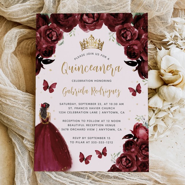 Invitación Princesa floral de oro de Borgoña Quinceañera (Subido por el creador)