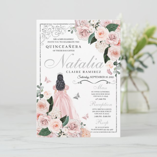 Invitación Princesa floral de plata rosa Rubor Quinceanera (Anverso de pie)