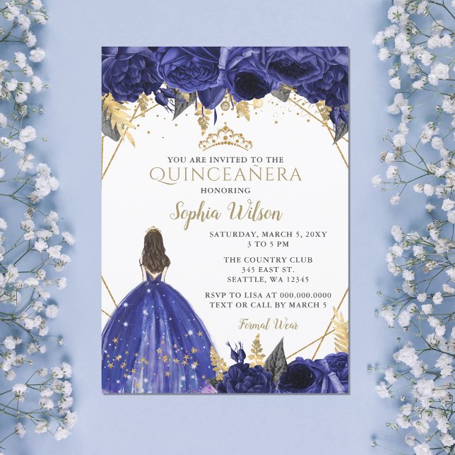 Invitación Princesa Floral Real de Oro Azul de Quinceañera In (Royal Blue Floral Princess Invitation)