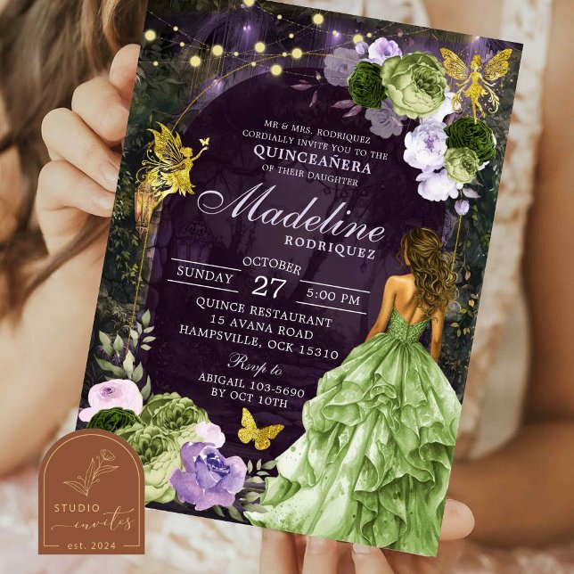 Invitación Princesa Quinceanera del bosque con encanto púrpur (Subido por el creador)