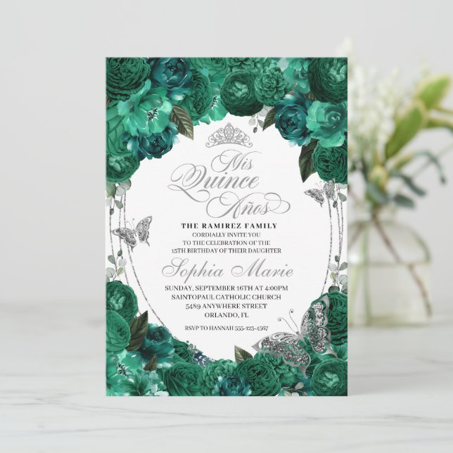 Invitación Princesa Verde Tiara Mariposa Quinceanera (Anverso de pie)