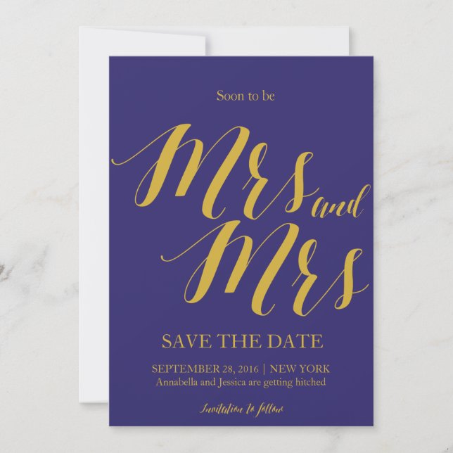 Invitación Pronto Sra y Sra Lesbiana Reservar la fecha (Anverso)