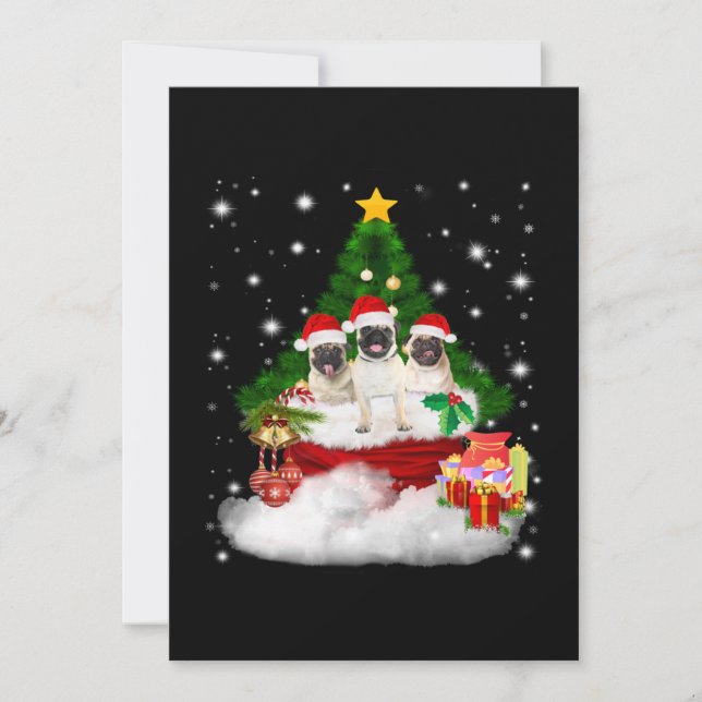 Invitación Pug pug con amigos alegres junto al árbol de Navid (Anverso)