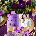 Invitación Purple Fabulous 50 Photo Gold Rosa Bow Cumpleaños<br><div class="desc">Fabulous 50, Photo, Gold Purple Pink Rose con arco y damasco de oro. Elegante, moderna y elegante 50. Invitaciones a la fiesta de cumpleaños. Invitar a todas las ocasiones a añadir una invitación fotográfica. Invitaciones de cumpleaños de todas las Ocasiones. Personalizar con sus propios detalles y edad. Plantilla para Dulce...</div>