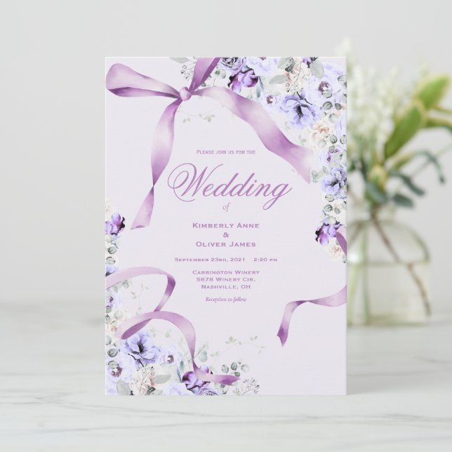 Invitación Purple Floral Ribbons Elegant Wedding Invitation (Anverso de pie)